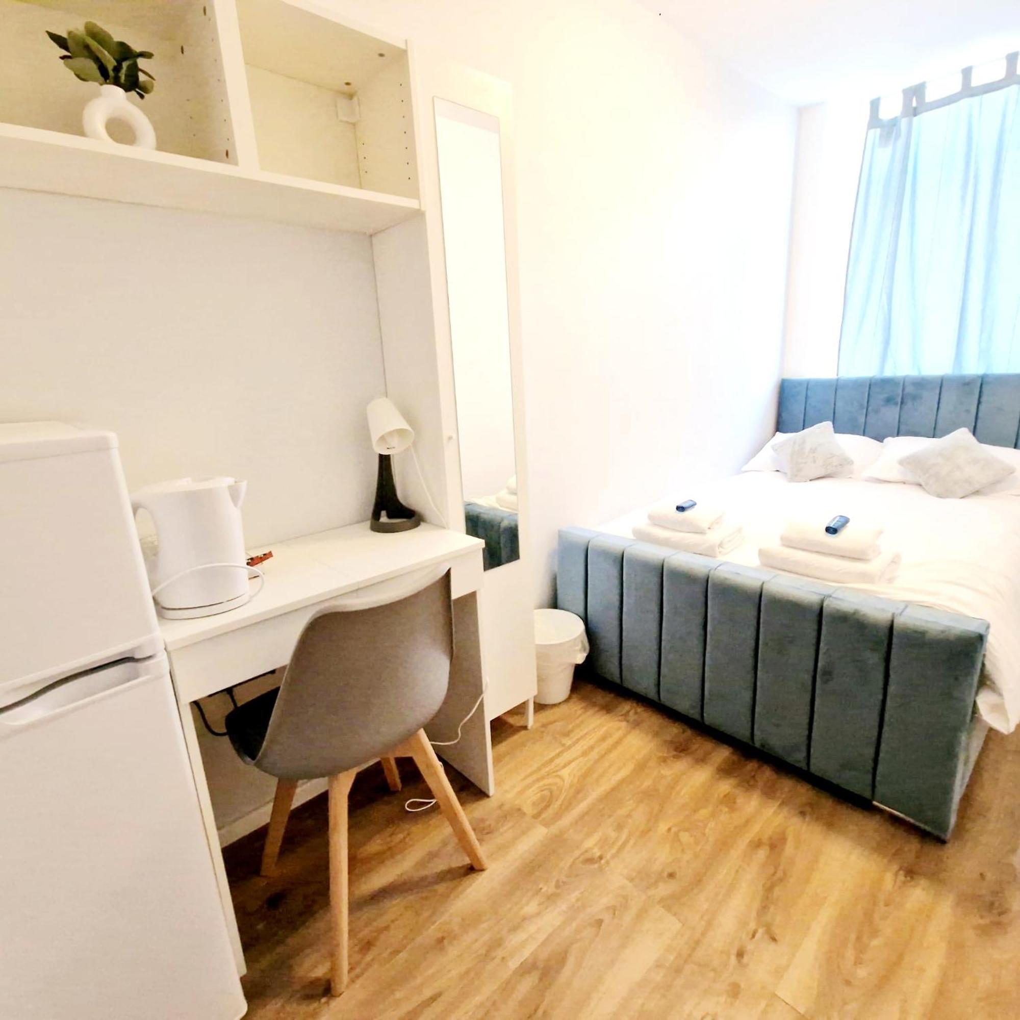 Crendon House Boutique Hotel High Wycombe Buckinghamshire المظهر الخارجي الصورة