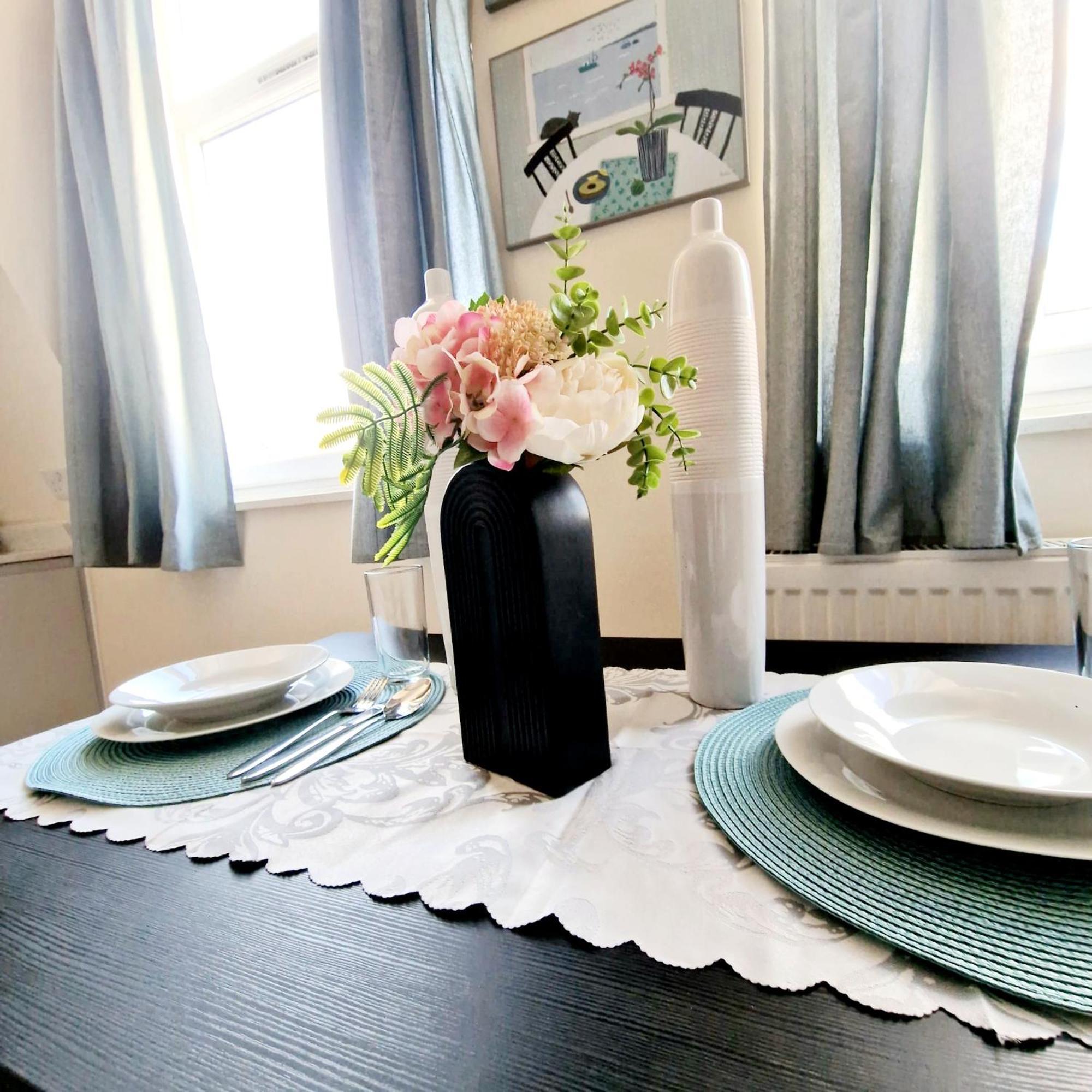 Crendon House Boutique Hotel High Wycombe Buckinghamshire المظهر الخارجي الصورة