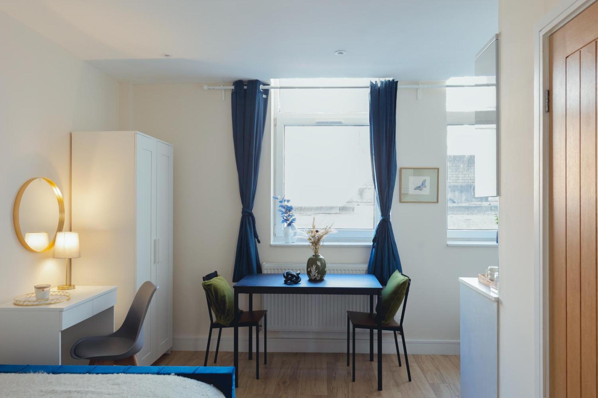 Crendon House Boutique Hotel High Wycombe Buckinghamshire المظهر الخارجي الصورة